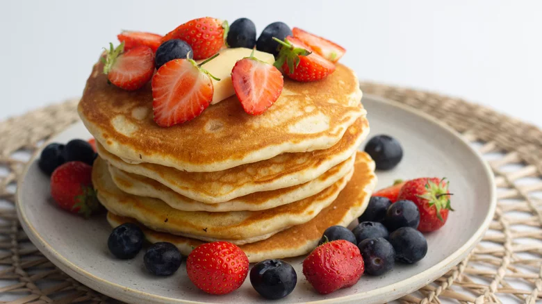 Pancakes with Strawberry and Blueberries