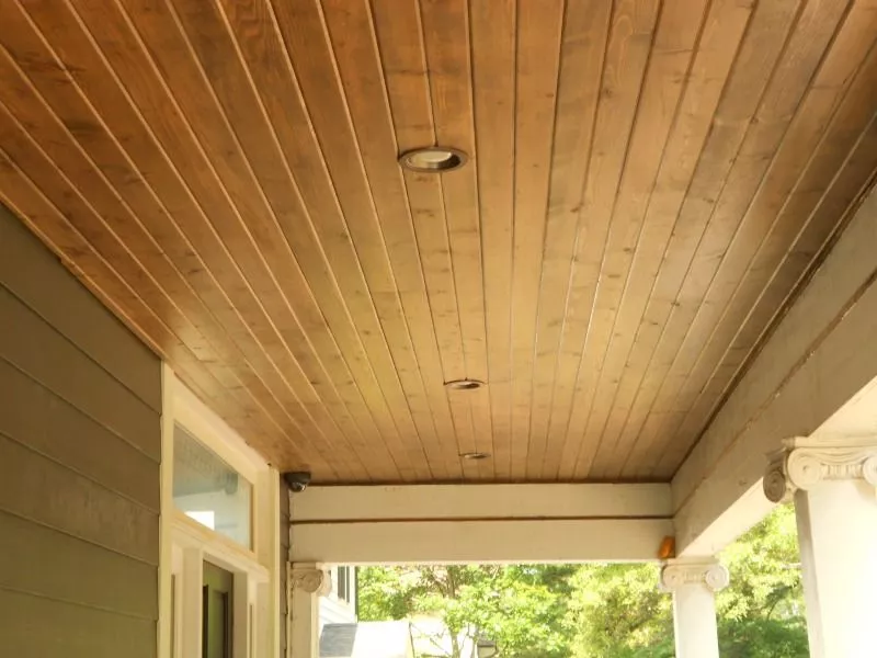 Low-maintenance vinyl porch ceiling